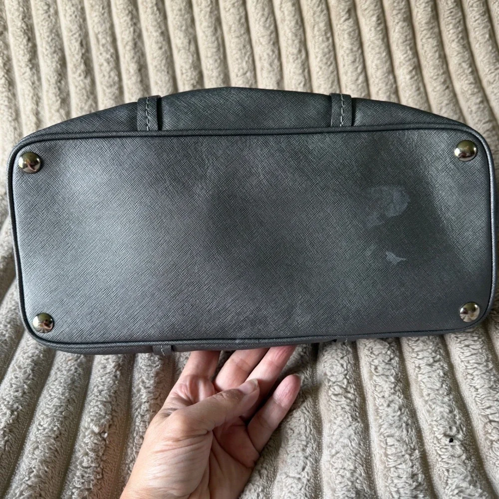 Coach Peyton Cora Domed Satchel Silver Metallic Leather Handbag F25671